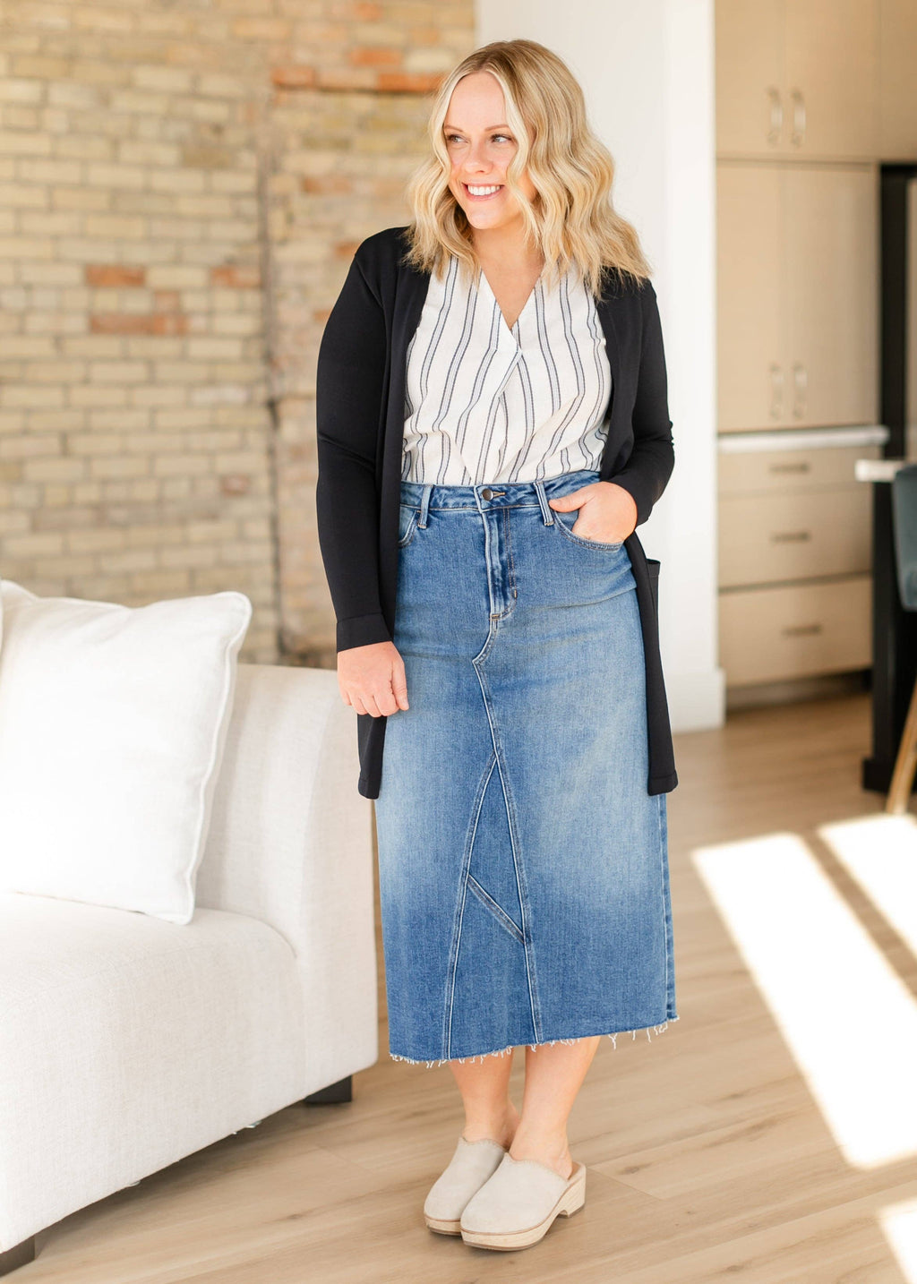 Madison Striped V-neck Short Sleeve Flowy Top