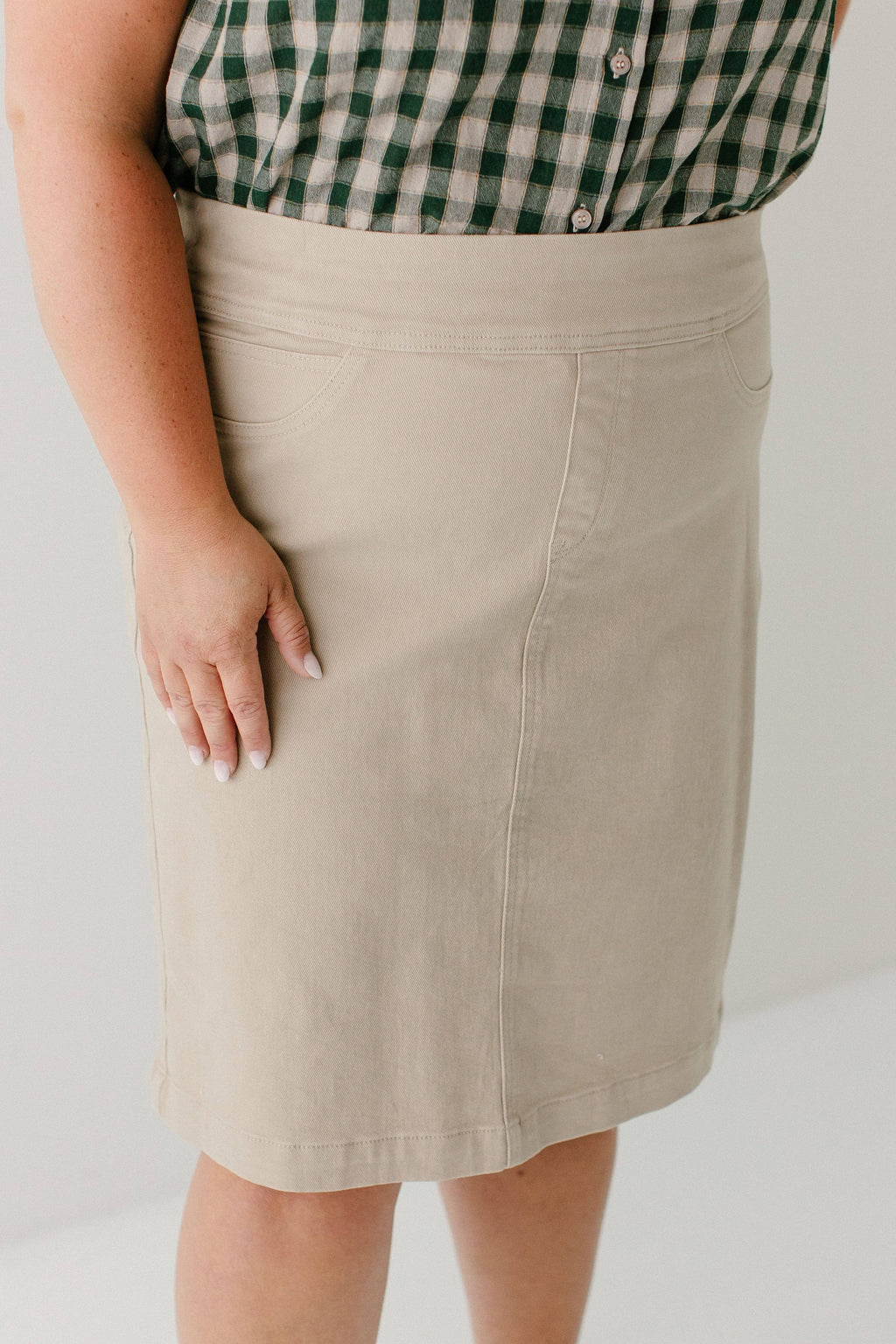 'Sara' Stretch Denim Skirt in Khaki