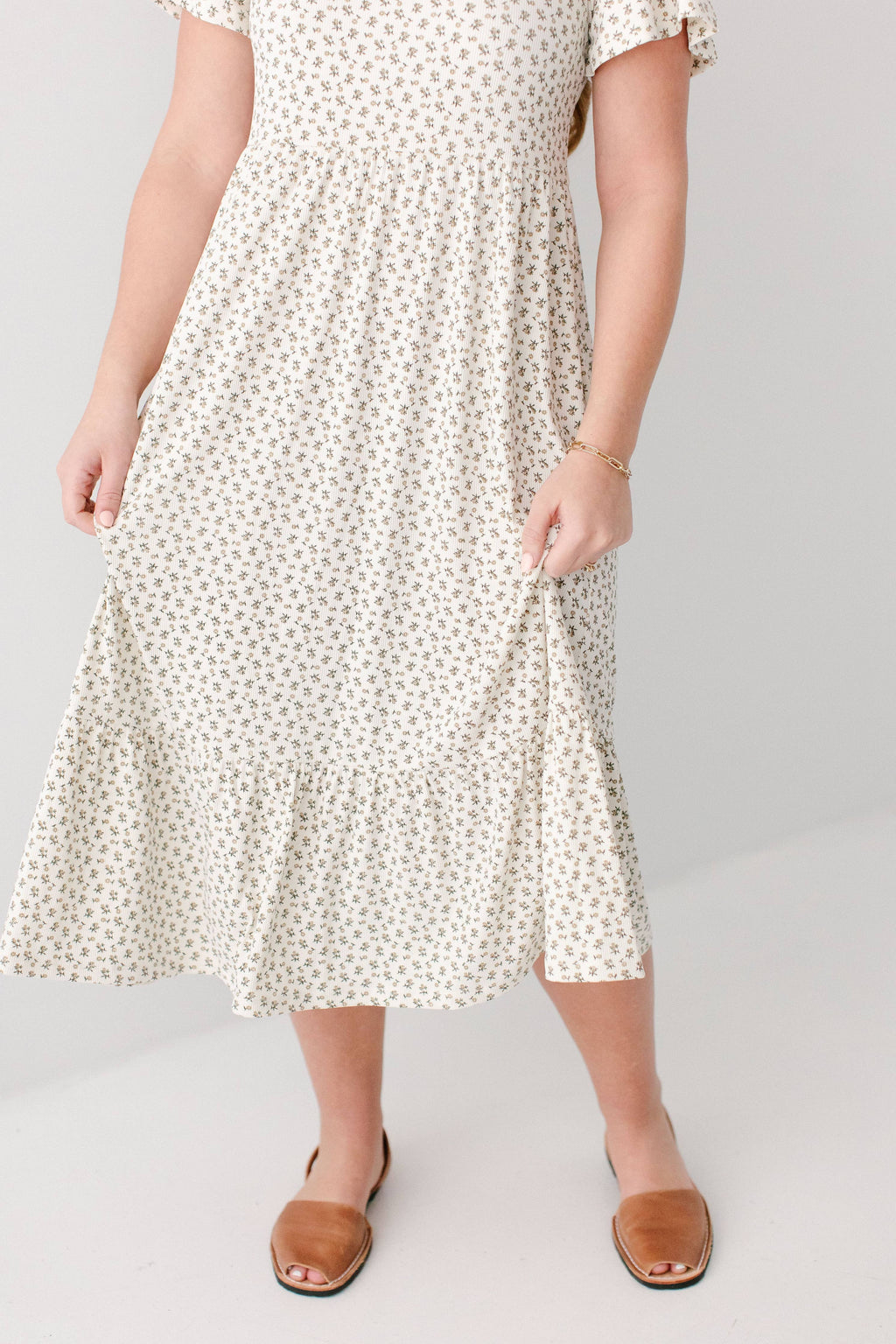 'Shiloh' Ditsy Floral Ribbed Midi Dress