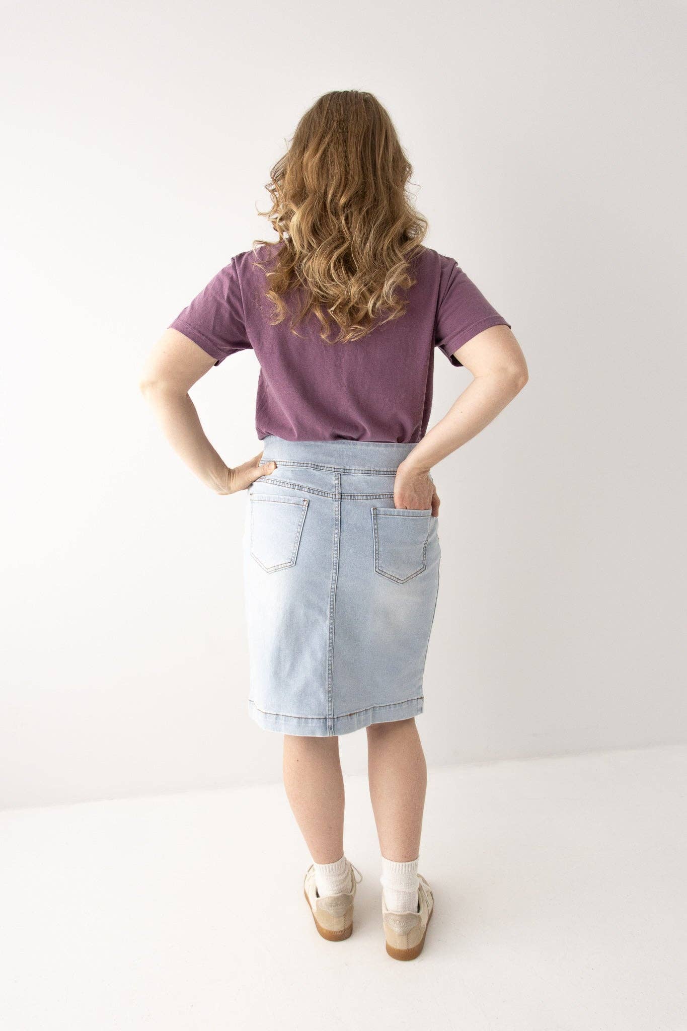 'Sara' Stretch Denim Skirt