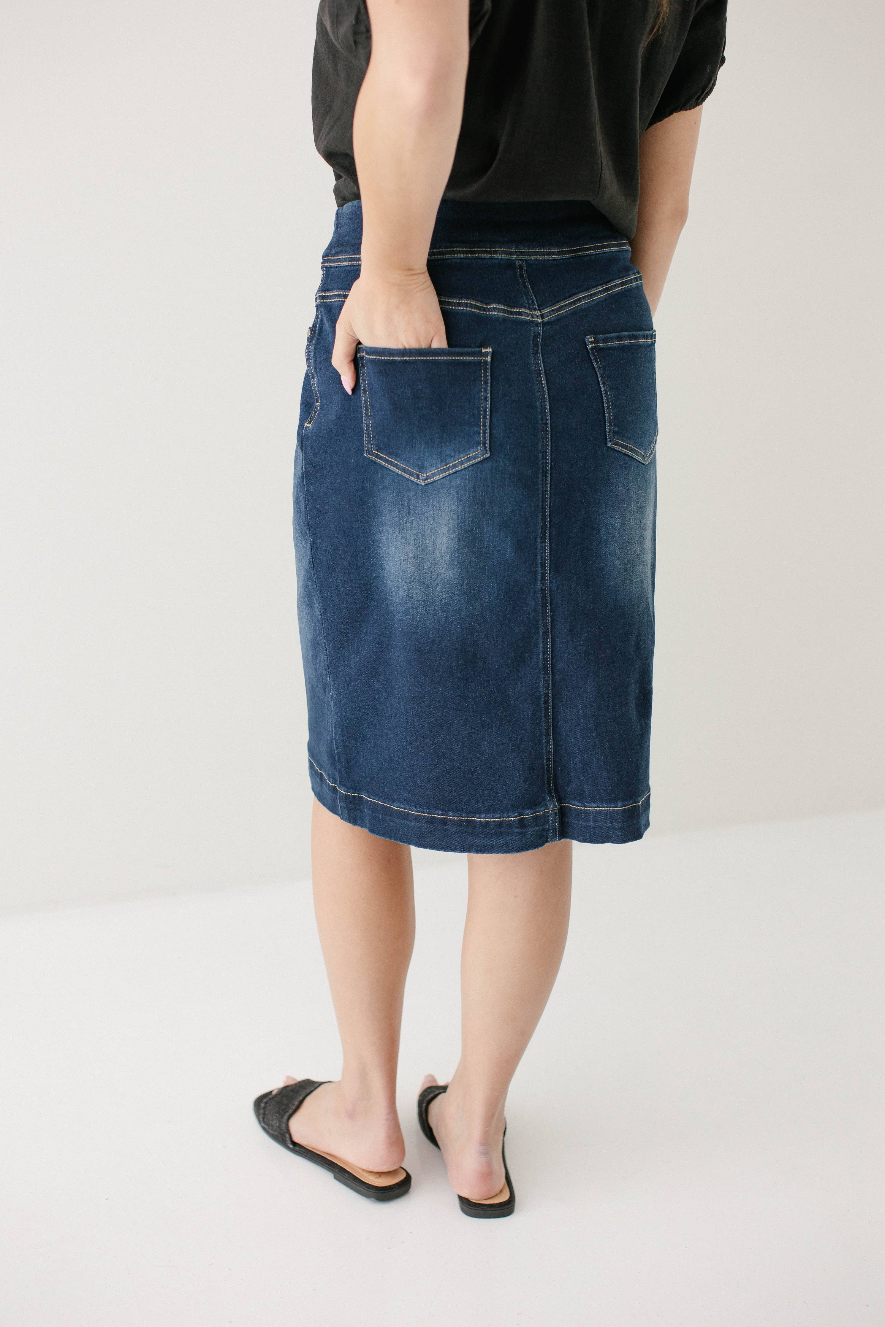 'Sara' Classic Knee Length Dark Denim Skirt