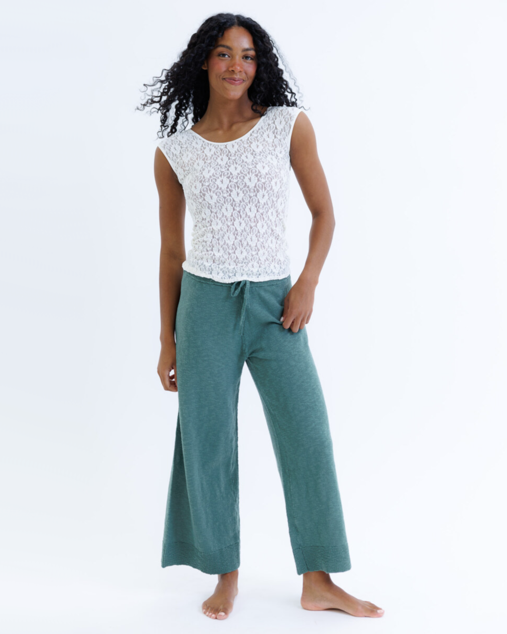 Wonder Lace Tee - Basic Short Sleeve Lace Layering Tee