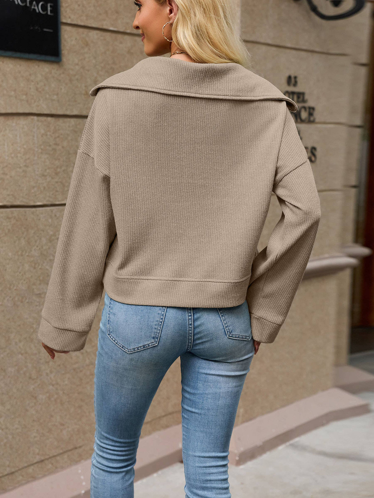 Ribbed Knit Half Zip Pullover Sweatshirt
