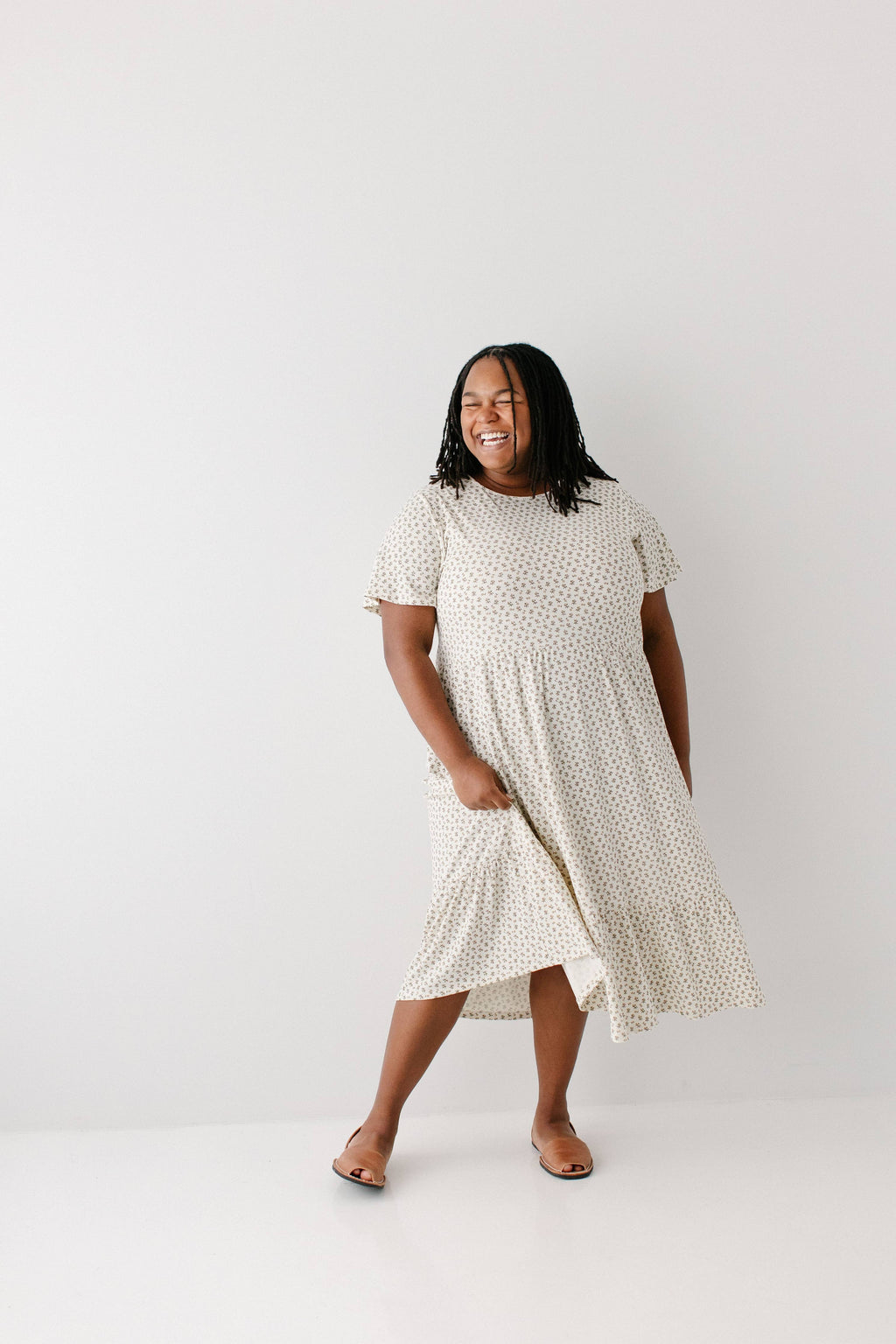 'Shiloh' Ditsy Floral Ribbed Midi Dress