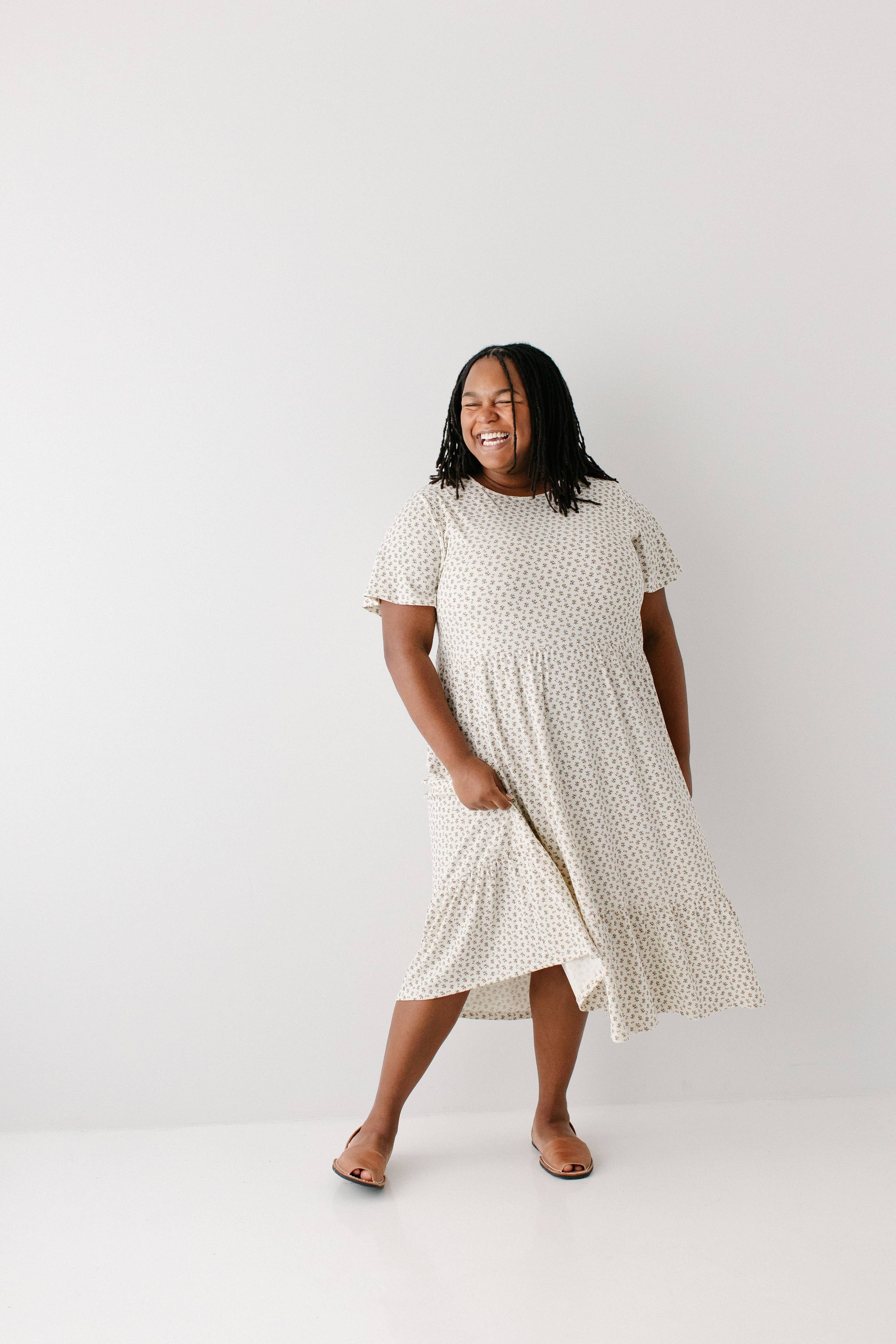 'Shiloh' Ditsy Floral Ribbed Midi Dress