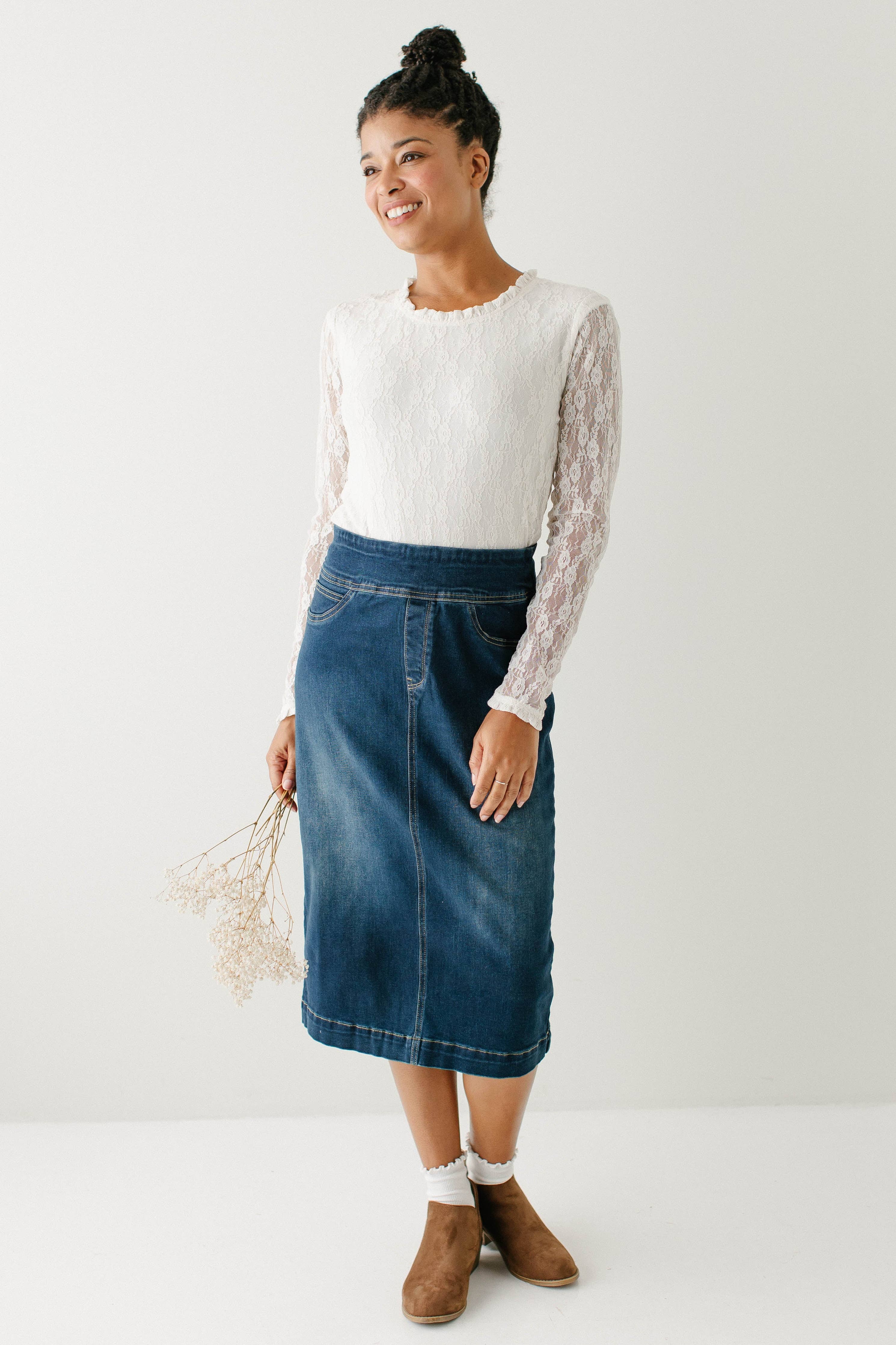 'Sara' Classic Knee Length Dark Denim Skirt