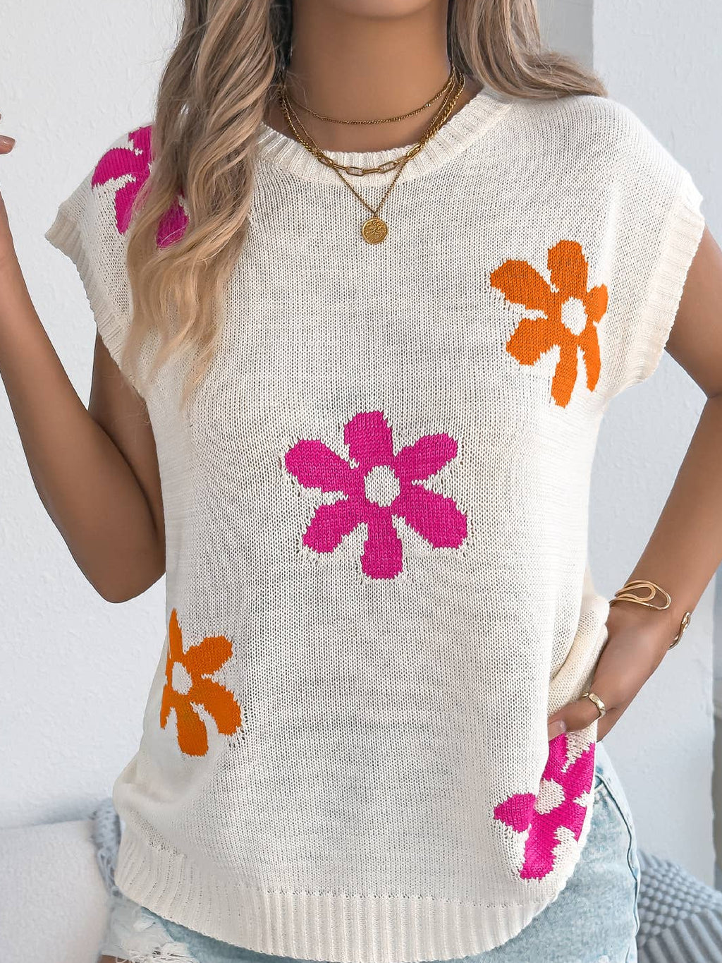 Floral Knit Sleeveless Sweater Top with Ribbed Trim
