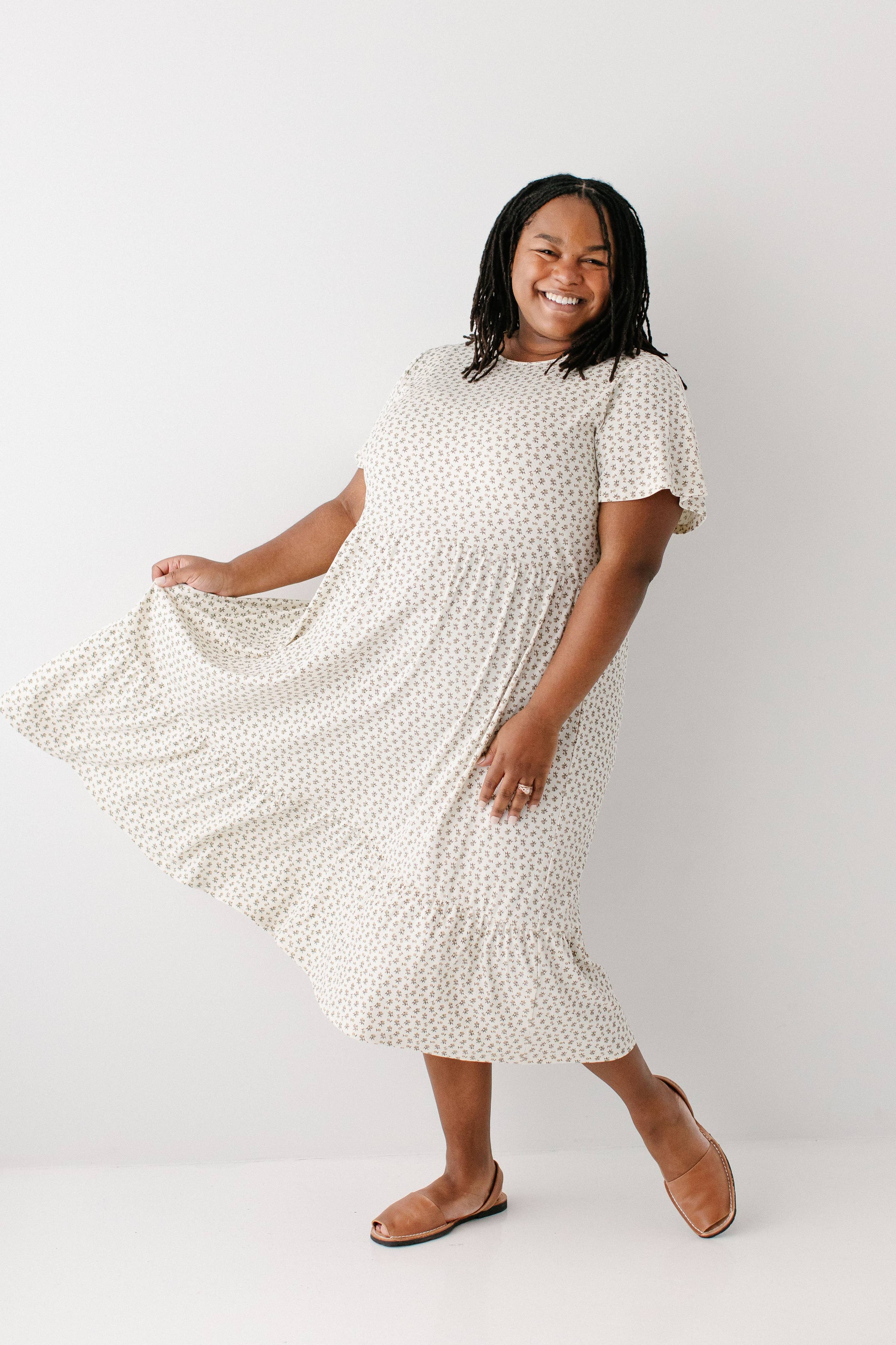 'Shiloh' Ditsy Floral Ribbed Midi Dress