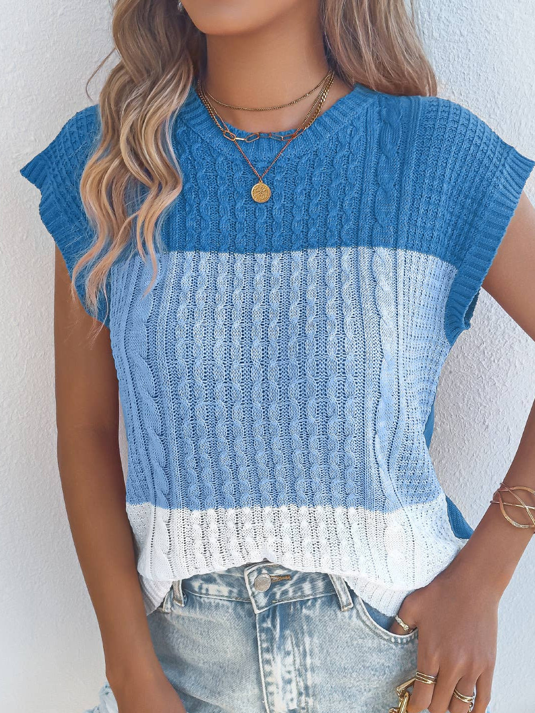Color Block Cable Knit Short Sleeve Pullover Top